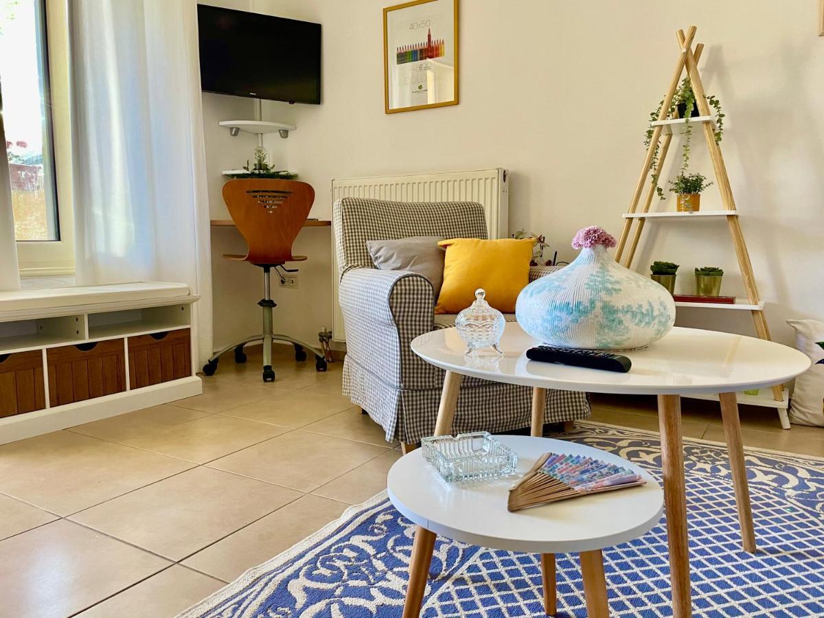 Villa Sea Breeze - Light à Bouzaíika Extérieur photo