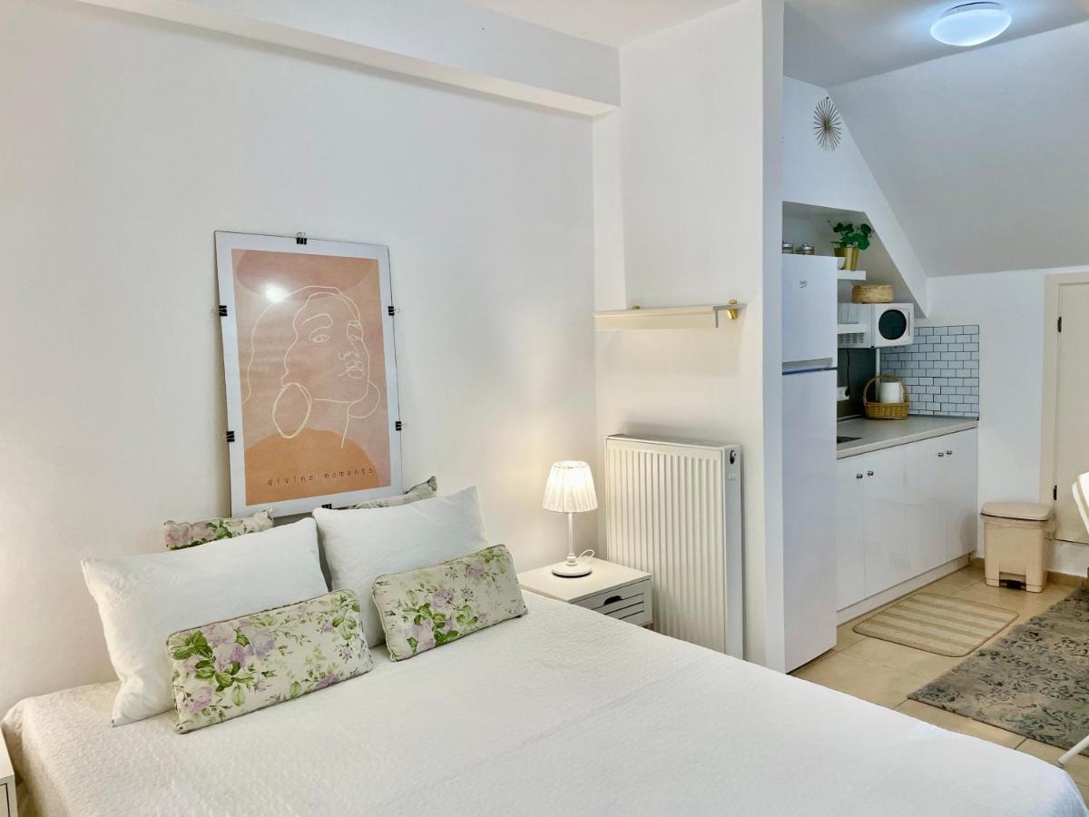 Villa Sea Breeze - Light à Bouzaíika Extérieur photo
