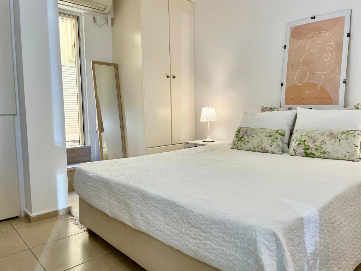 Villa Sea Breeze - Light à Bouzaíika Extérieur photo