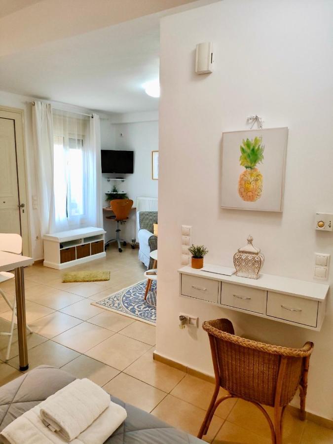 Villa Sea Breeze - Light à Bouzaíika Extérieur photo